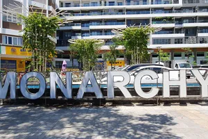 Khu phức hợp nghỉ dưỡng Monarchy.