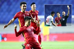 Sai sót của trọng tài không làm mờ đi cơn mưa gôn và những bàn thắng đẳng cấp của đội tuyển Việt Nam.