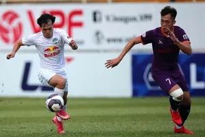 HA Gia Lai vô địch lượt đi V-League 2021 và đang cùng 13 đội khác chờ đá lượt về.