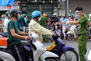 Chốt kiểm soát dịch ở quận Gò Vấp, TP.HCM khi quận này thực hiện giãn cách xã hội theo Chỉ thị 16 hồi cuối tháng 5. 