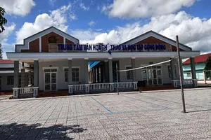 Công trình Trung tâm Văn hóa, thể thao xã Phụng Hiệp, huyện Phụng Hiệp.