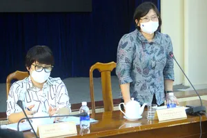 ĐB Văn Thị Bạch Tuyết, Phó Trưởng đoàn chuyên trách Đoàn ĐBQH TP.HCM, phát biểu kết luận tại buổi làm việc với UBND quận 5, chiều 3-12.