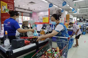 TP.HCM đã cơ bản kiểm soát được dịch, các hoạt động trở lại với nhịp độ sôi động, các chỉ tiêu kinh tế - xã hội có dấu hiệu phục hồi.