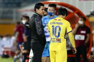 HLV Kiatisak có chiêu gì để đưa Công Phương trở lại với bản năng sát thủ?