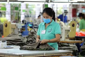 Các doanh nghiệp cần có biện pháp động viên người lao động sau tết sớm trở lại làm việc.