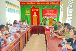 Trưởng Công an xã Đạ Lây phổ biến xây dựng mô hình bảo vệ an ninh trật tự, PCCC trong địa bàn dân cư.