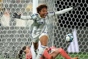 Sarina Bolden, cô gái gốc Mỹ đầy sức mạnh ghi bàn duy nhất vào lưới New Zealand sẽ tiếp tục tỏa sáng trước hàng thủ Na Uy?