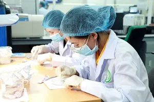 Hoạt động nghiên cứu ở ĐH Quốc gia TP.HCM. 