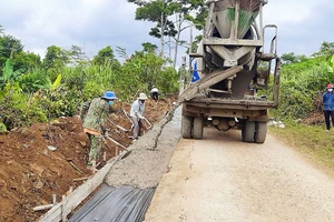 Đầu tư sửa chữa, cải tạo tuyến đường ĐH.03, huyện An Lão.