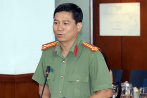 Thượng tá Lê Mạnh Hà, Phó Trưởng phòng Tham mưu Công an TP.HCM, tại buổi họp báo.