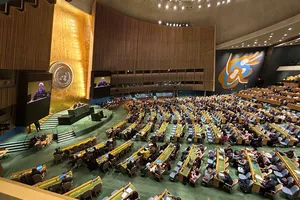 Toàn cảnh phiên họp thông qua Công ước Liên hợp quốc về tội phạm mạng ngày 24-12.