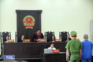 Một phiên xử tại TAND tỉnh Long An.