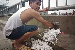 Sở GTVT Hà Nội: “Không dùng xốp độn bê tông để ăn bớt vật liệu“
