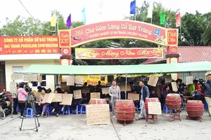 Chính quyền tổ chức họp kín vụ đóng cửa chợ Bát Tràng