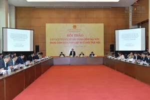 Mỗi đời bộ trưởng lại thay đổi số lượng, tên gọi vụ