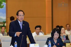 Thông tin xấu, độc trên mạng xã hội, bộ trưởng nghĩ gì?