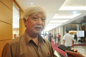 Quan chức ở biệt phủ: Không làm rõ dân sẽ mất niềm tin