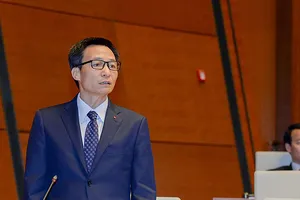 Ông Vũ Đức Đam tranh luận lại về quy hoạch Sơn Trà