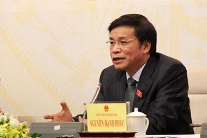 Vì sao Luật Cảnh vệ vừa thông qua đã phải đính chính?