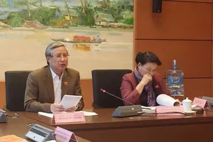 Chủ nhiệm UBKTTƯ: Chặn kiểu BOT 'tay không bắt giặc'