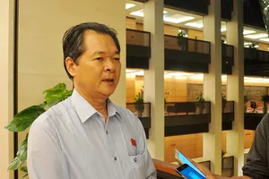 Phải phê bình bộ trưởng những bộ không 'nhả' trụ sở cũ