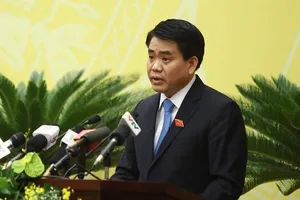 Chủ tịch Chung: Lát vỉa hè ở HN để lại dư luận rất xấu