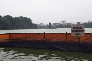 Hà Nội: 44 hồ tái ô nhiễm sau khi được xử lý nước