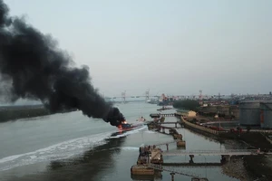 Kiểm tra PCCC toàn cảng Hải Phòng sau vụ cháy tàu