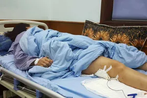 Truy bắt nhóm giang hồ nổ súng trúng chân 1 phụ nữ