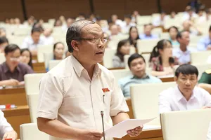 3,2 vạn hộ thiếu đất ở, tín dụng đen bủa vây