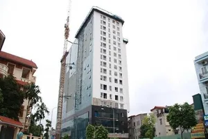 Hà Nội bêu tên 43 công trình vi phạm xây dựng 