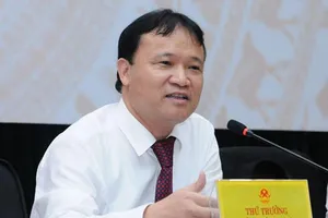 Chủ tịch Asanzo đến trụ sở Bộ Tài chính 