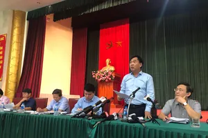 Hà Nội khuyến cáo dân không dùng nước sạch sông Đà ăn uống