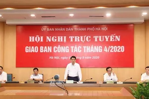 Chủ tịch Hà Nội: Có phó phòng 'om' hồ sơ doanh nghiệp 8 tháng