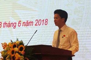 Xem xét kỷ luật bí thư Quận ủy Hà Đông 