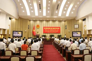 Học Quốc hội, kỳ họp HĐND TP Hà Nội không chất vấn trực tiếp