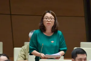 Đại biểu lý giải việc xã hội bức xúc về sách giáo khoa