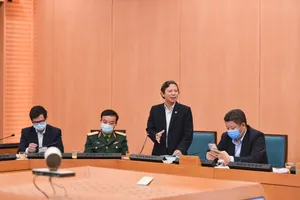 Nhiều quận Hà Nội căng mình vì ca COVID-19 là công chứng viên