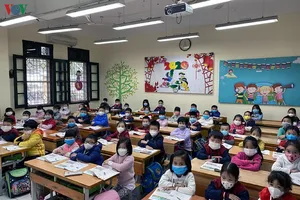 Hà Nội chính thức cho học sinh trở lại trường từ 2-3