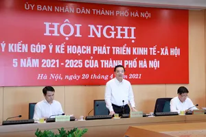 Chủ tịch UBND TP Hà Nội Chu Ngọc Anh chủ trì hội nghị ý kiến góp ý kế hoạch phát triển kinh tế - xã hội giai đoạn 2021-2025 của TP Hà Nội.