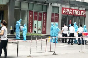 Hà Nội đóng cửa nhà hàng, quán ăn, cắt tóc, gội đầu