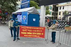 Hà Nội: Dịch lan vào chợ, bệnh viện, chuỗi cung ứng hàng hóa