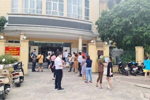 Lãnh đạo TP Hà Nội nói gì về việc siết chặt kiểm tra giấy đi đường?