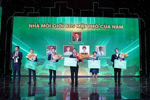 Vinh danh 32 nhà môi giới bất động sản uy tín năm 2021