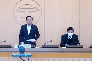 Hà Nội: 300.000 sinh viên quay lại trường, F0 tăng khiến nhiều trường lúng túng