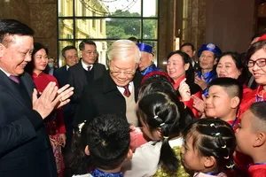 Tổng Bí thư: Những người có trọng trách lớn càng phải gương mẫu