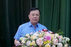 Cử tri Hà Nội phản ánh về việc thiếu trường học, bãi đỗ xe