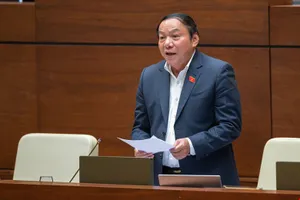 Bộ trưởng nói về việc làm nhà hát các dân tộc phía sau Nhà hát Lớn 