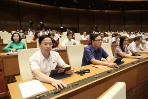 Người đạt tín nhiệm thấp có thể phải xin từ chức hoặc bị miễn nhiệm