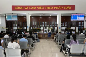 Những 'điểm sáng' khi Hà Nội lập Trung tâm phục vụ hành chính công